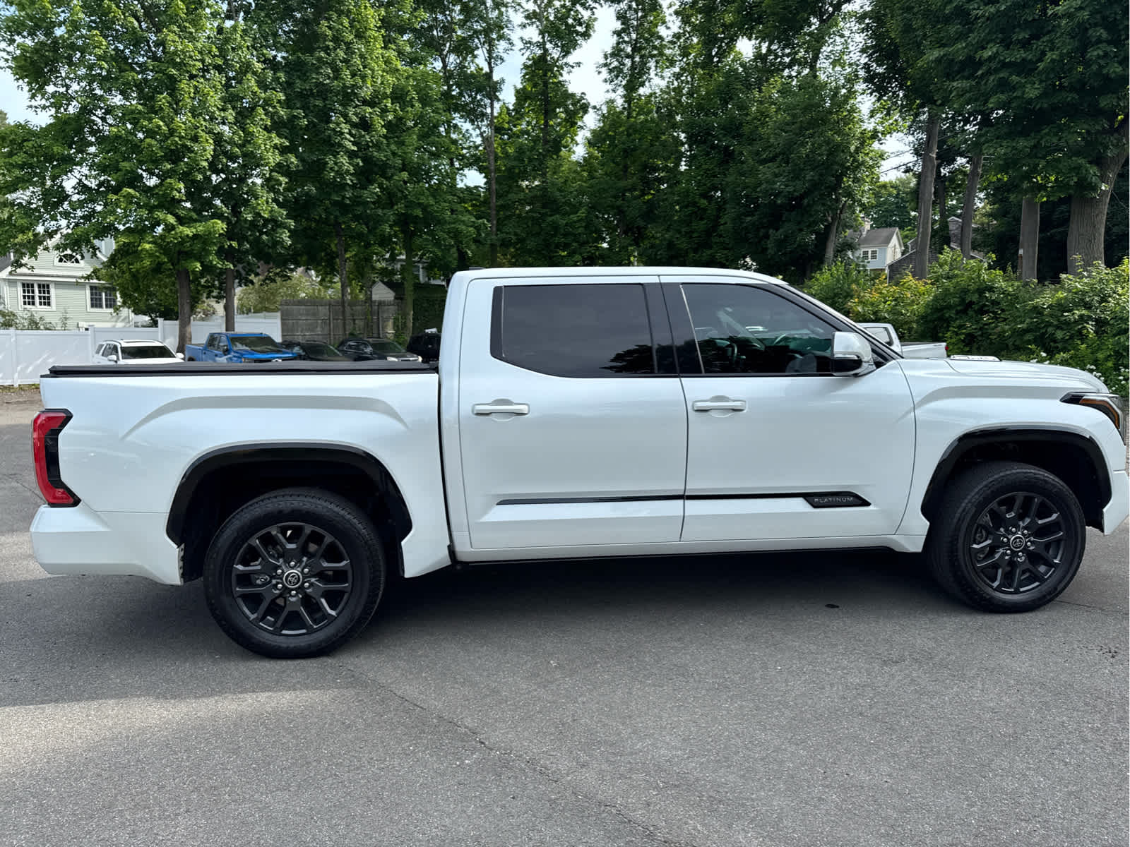 2023 Toyota Tundra 4WD Platinum Hybrid