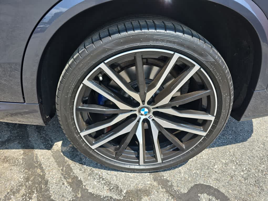 2020 BMW X5 M50i
