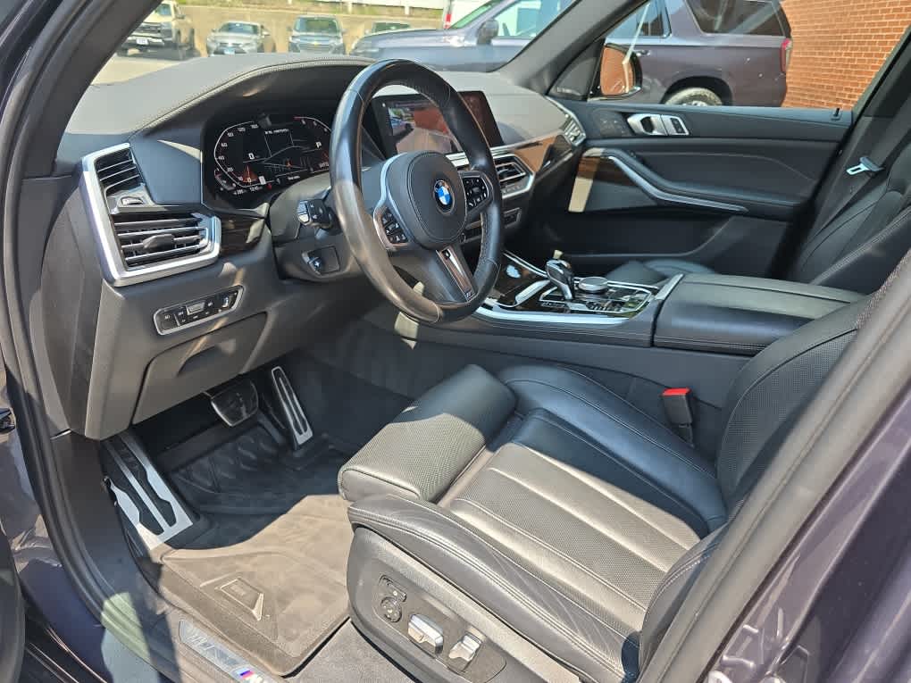 2020 BMW X5 M50i