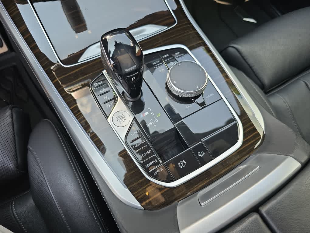 2020 BMW X5 M50i