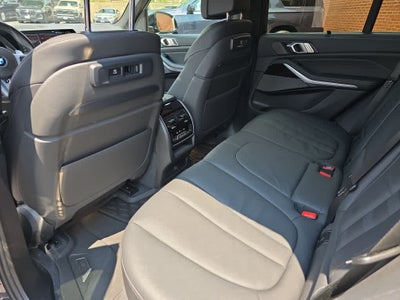 2020 BMW X5 M50i