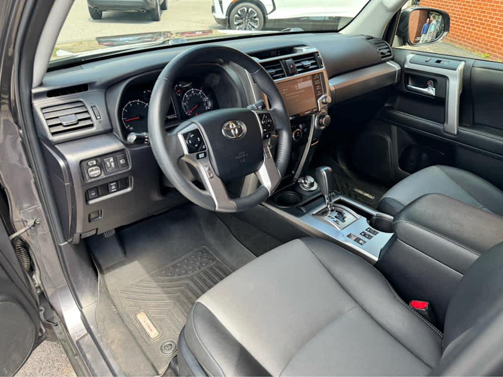 2020 Toyota 4Runner SR5
