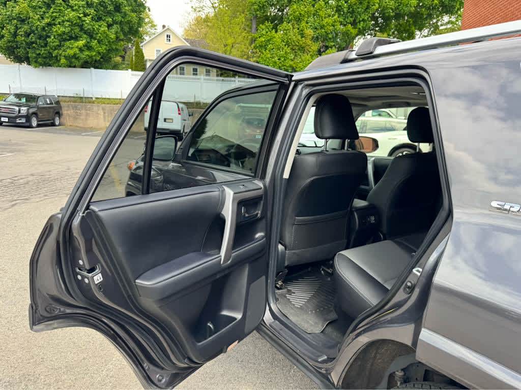 2020 Toyota 4Runner SR5