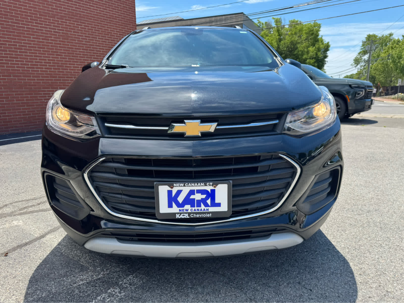 Used 2019 Chevrolet Trax LT with VIN KL7CJPSB6KB825515 for sale in New Canaan, CT