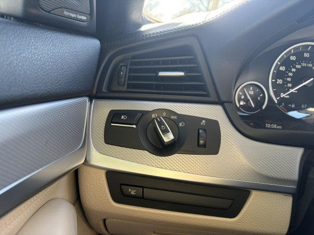 2015 BMW 5 Series 550i xDrive