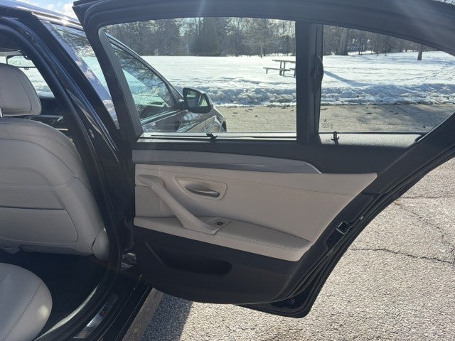 2015 BMW 5 Series 550i xDrive